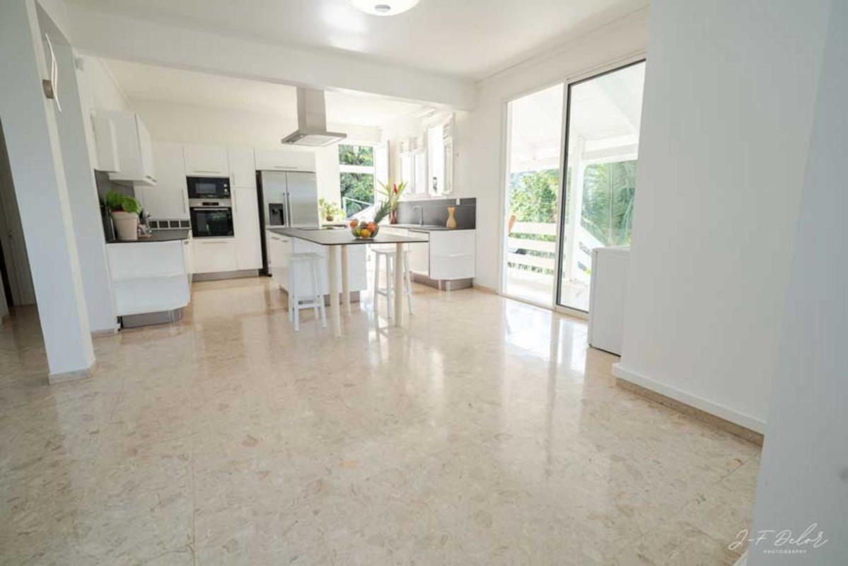6 Location villa avec piscine le françois martinique_cuisine